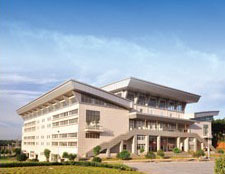 井岡山大學(xué)
